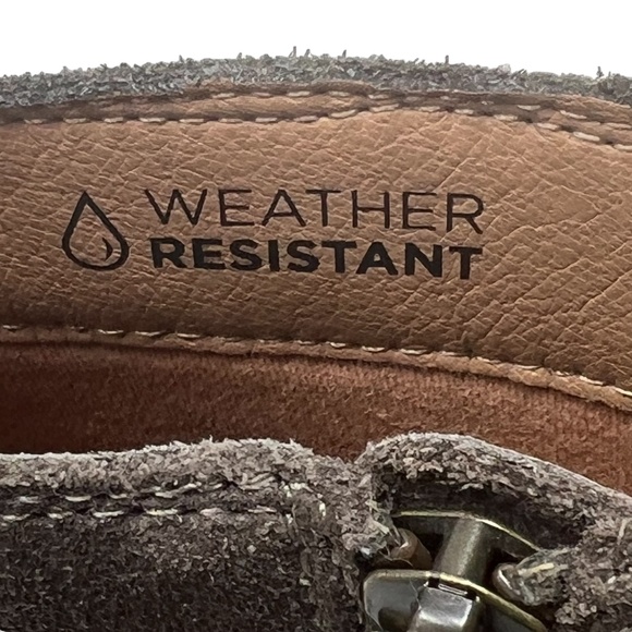 Vionic women's Madeline Greige Weatherproof Suede Ankle Boot size 9 - Picture 10 of 13